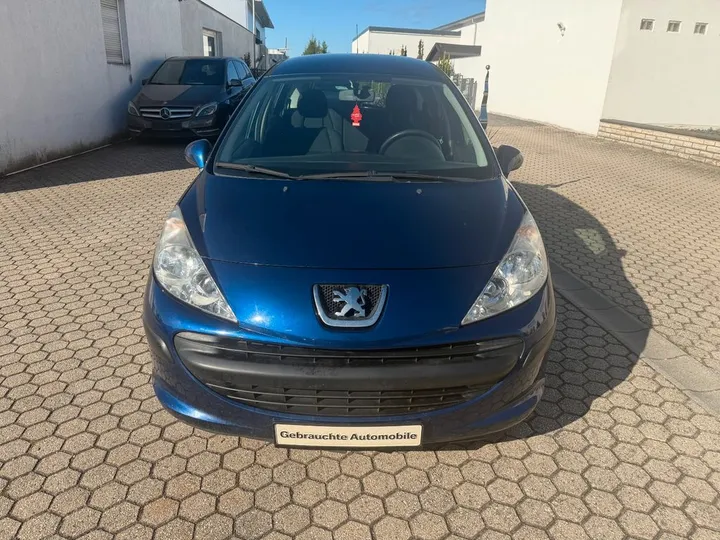 Peugeot 207