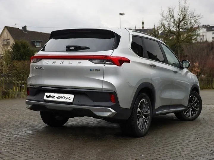 Maxus Euniq 6