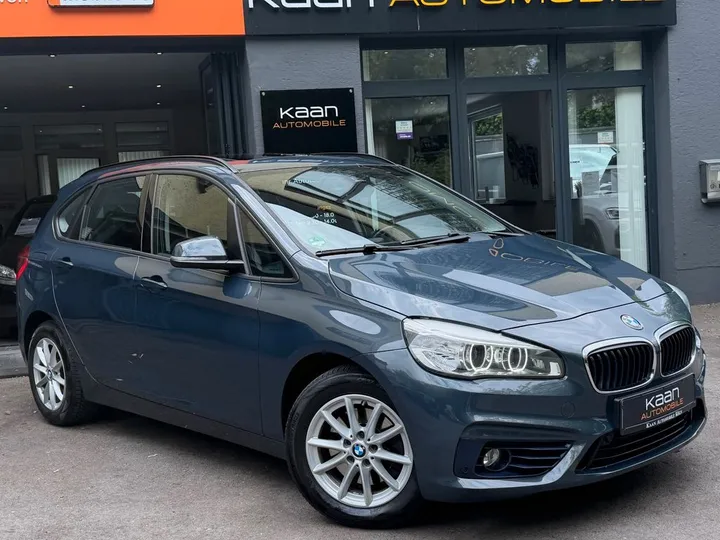 BMW 220