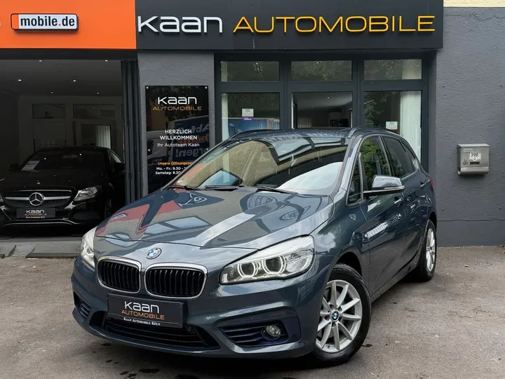 BMW 220