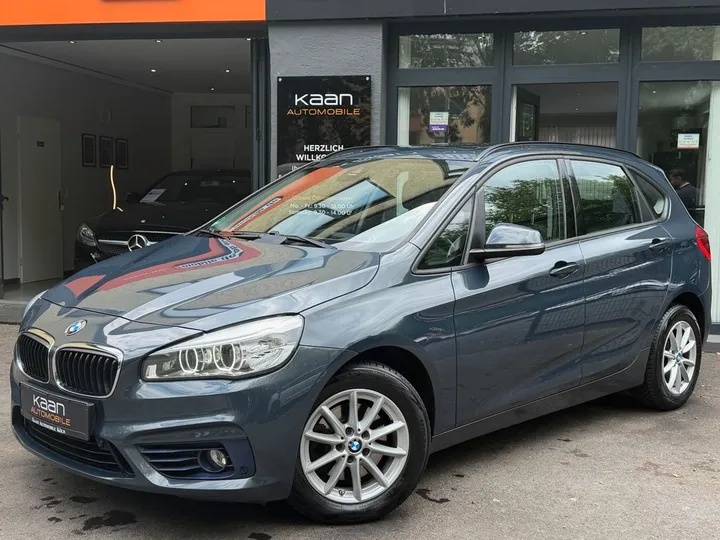BMW 220