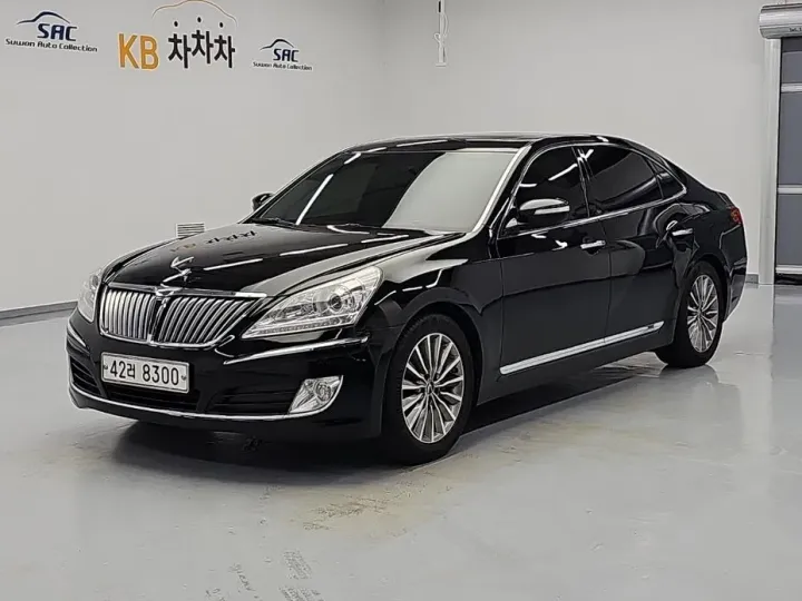 Hyundai Equus