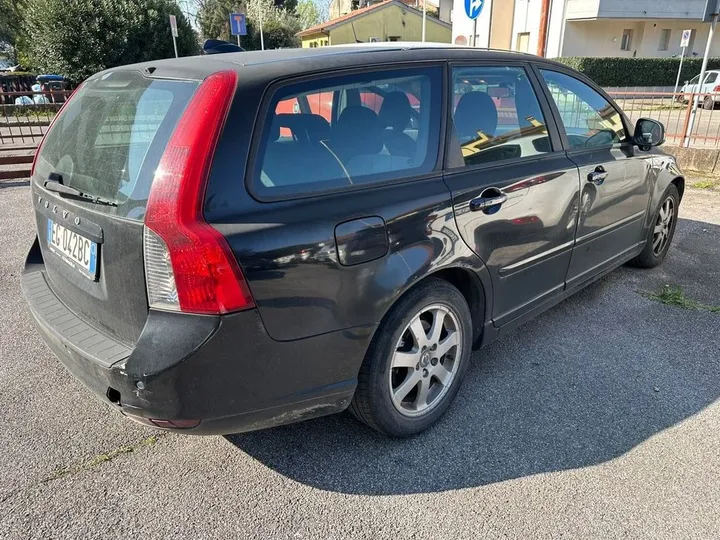 Volvo V50