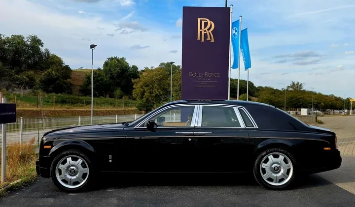 Rolls-Royce Phantom