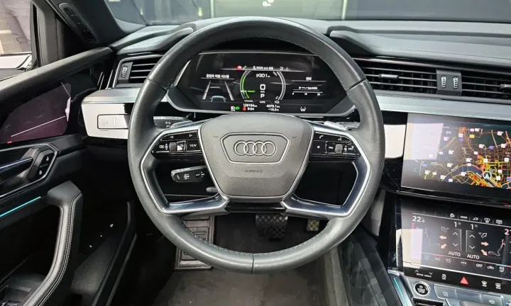 Audi e-tron