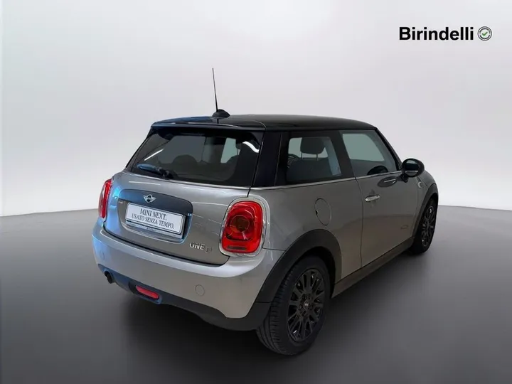 MINI One D