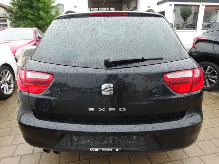 Seat Exeo