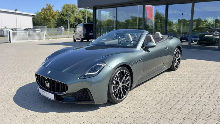 Maserati GranCabrio