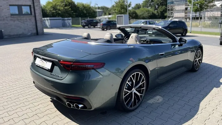 Maserati GranCabrio