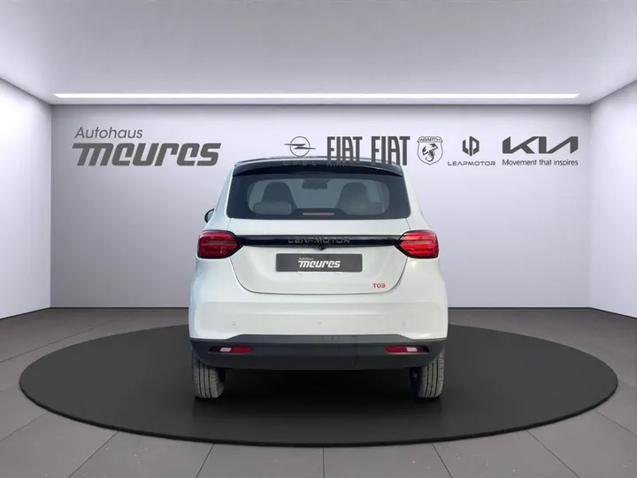 Leapmotor T03