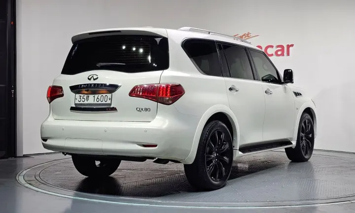 Infiniti QX80