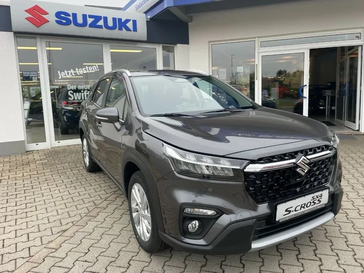 Suzuki (SX4) S-Cross