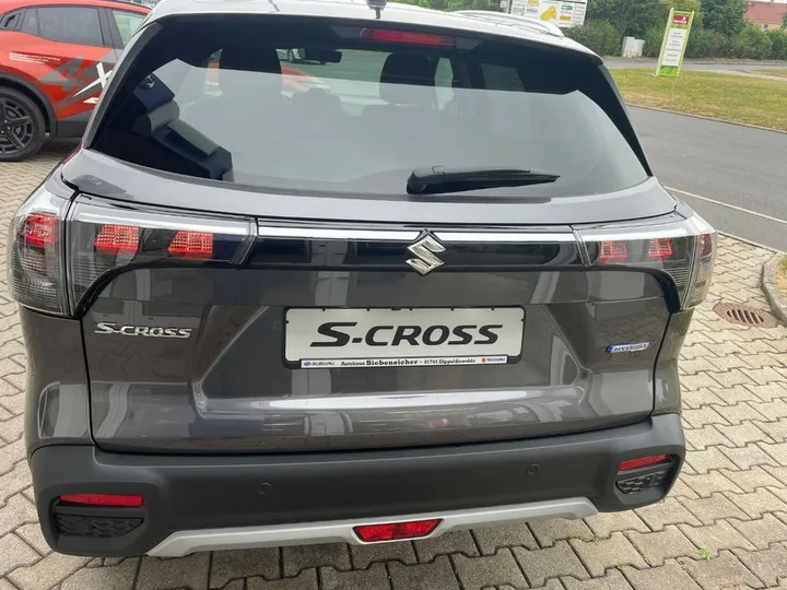 Suzuki (SX4) S-Cross