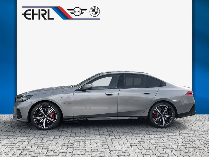 BMW 550