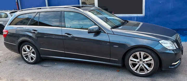 Mercedes-Benz E 250