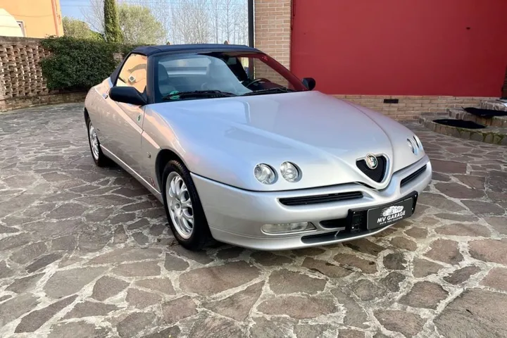 Alfa Romeo GTV