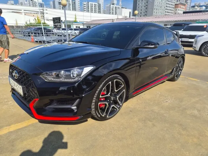 Hyundai Veloster