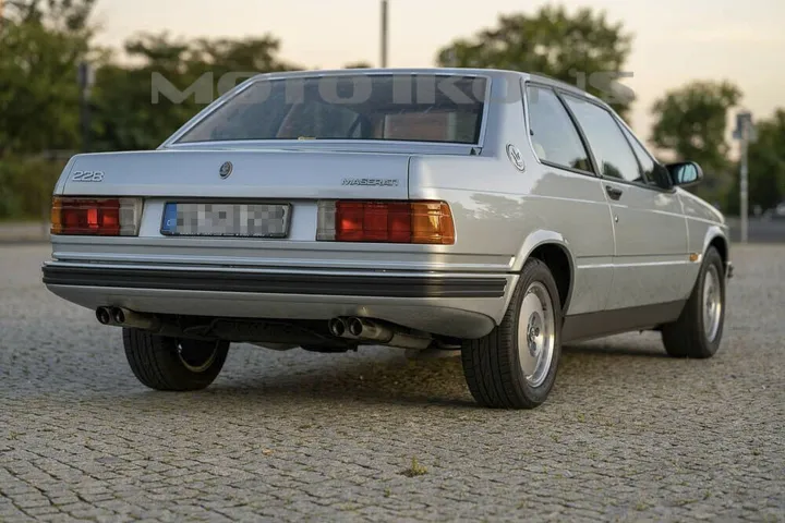 Maserati 228