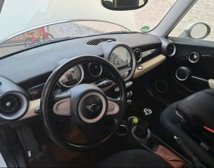 MINI ONE