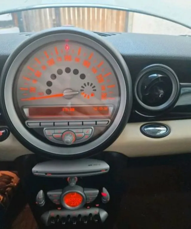 MINI ONE