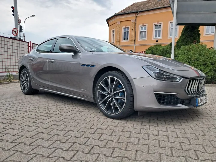 Maserati Ghibli
