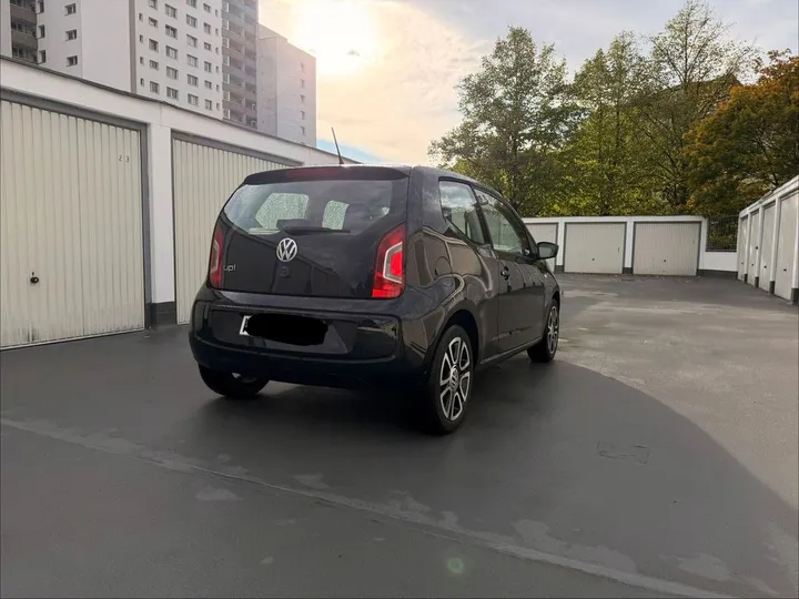 Volkswagen up!