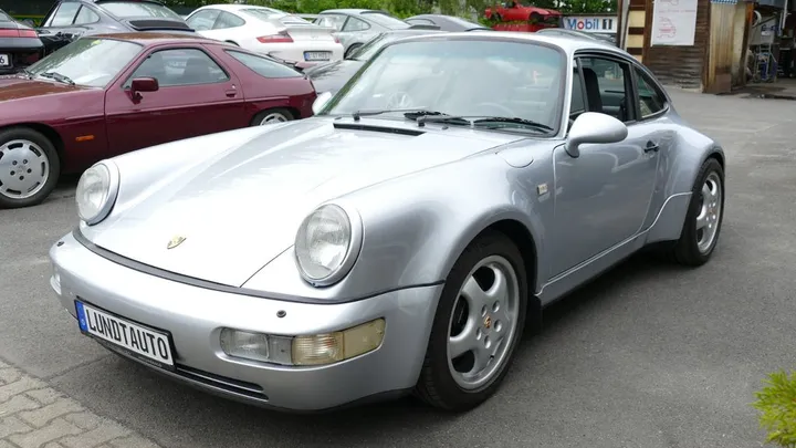 Porsche 964