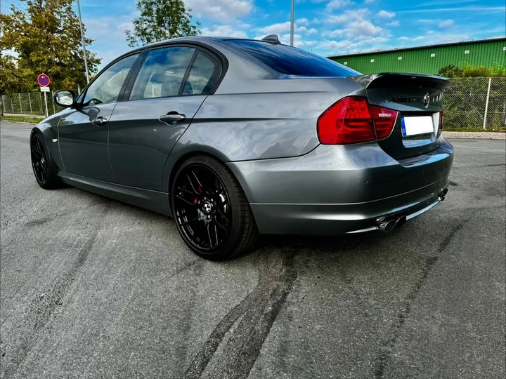 ALPINA B3