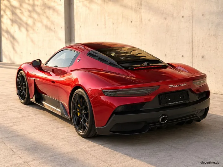 Maserati MC20