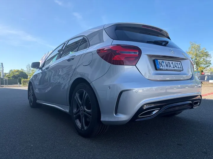 Mercedes-Benz A 220