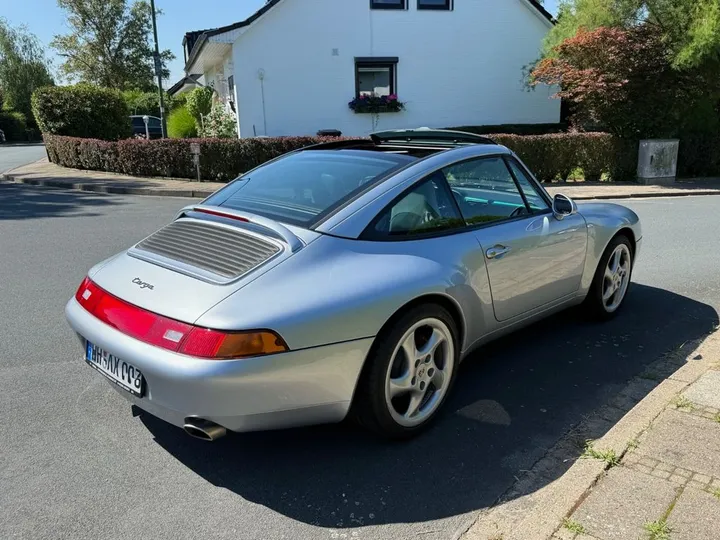 Porsche 993