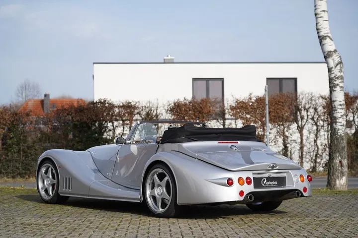 Morgan Aero 8