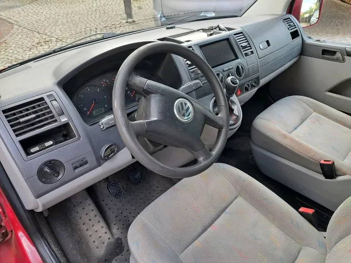 Volkswagen T5 Transporter