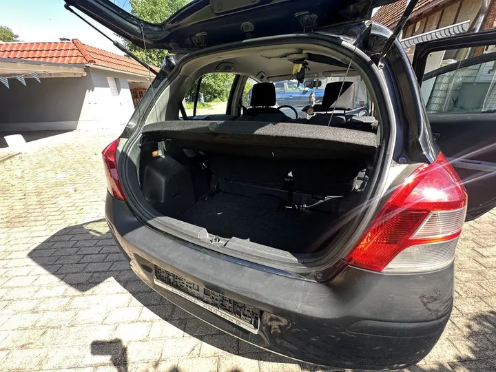 Daihatsu Charade