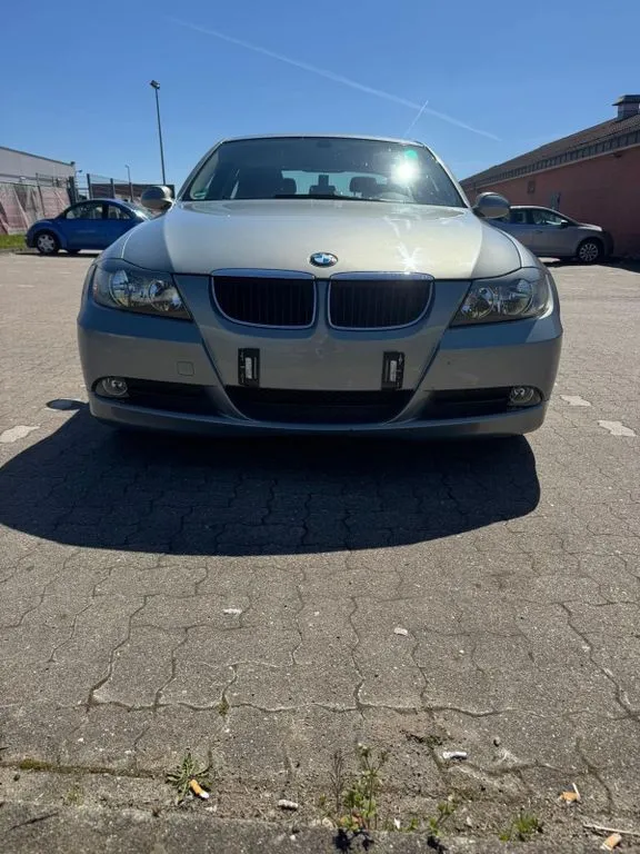 BMW 318
