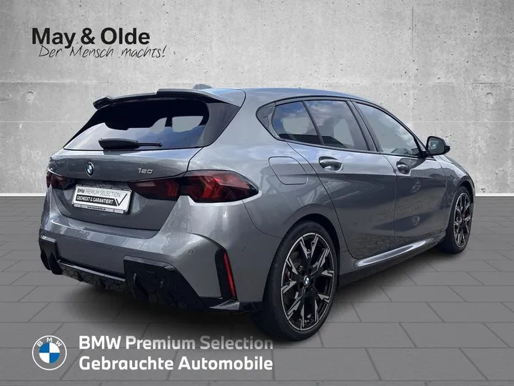 BMW 120