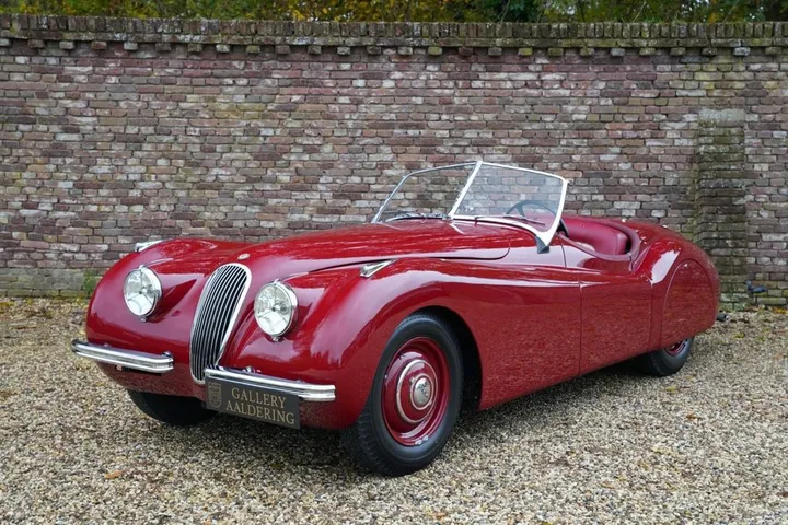 Jaguar XK