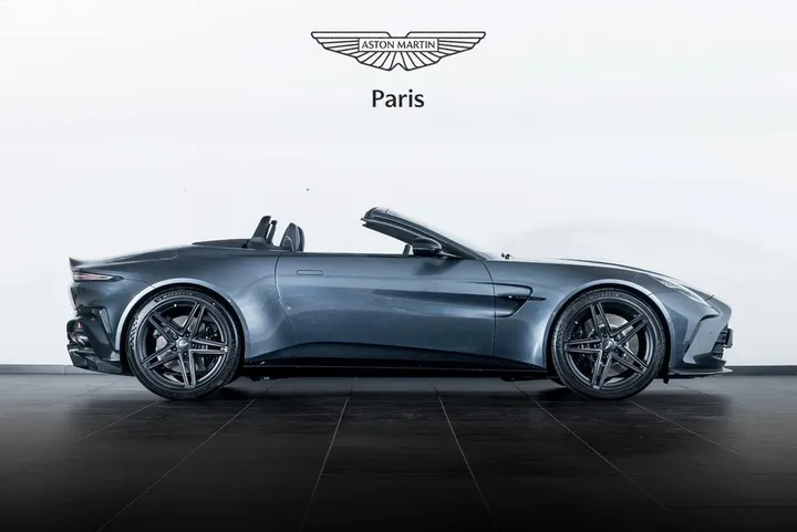 Aston Martin V8 Vantage
