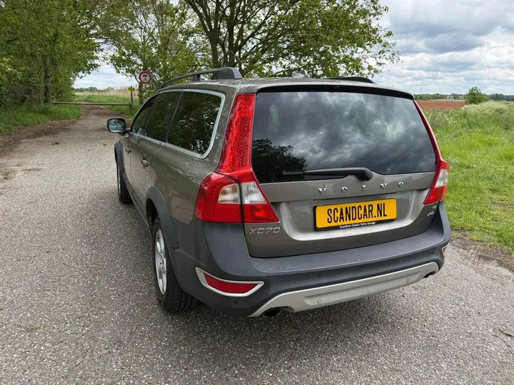 Volvo XC70