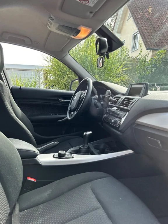 BMW 118