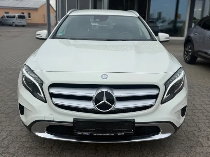 Mercedes-Benz GLA 250