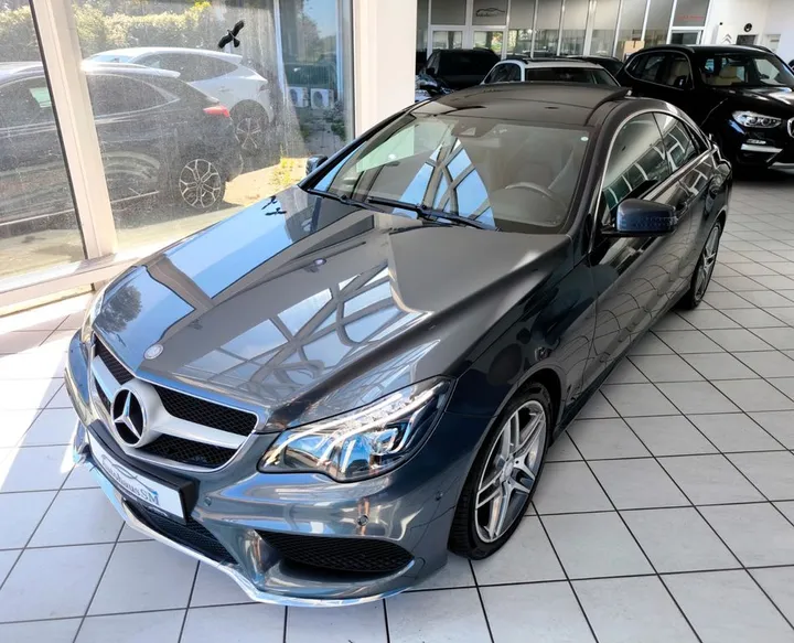 Mercedes-Benz E 300