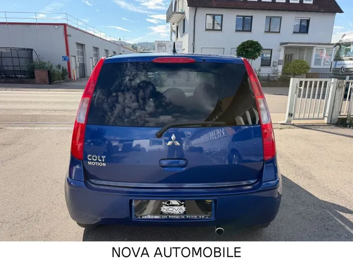 Mitsubishi Colt