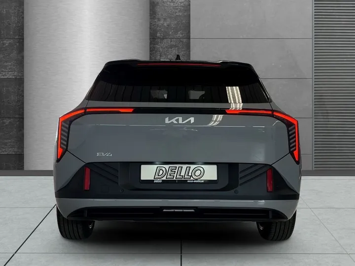 Kia EV4