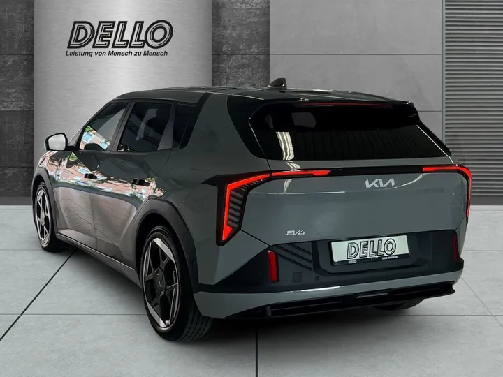 Kia EV4