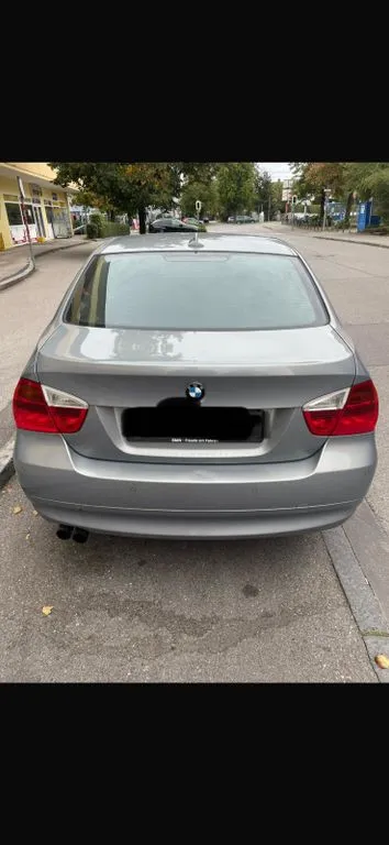 BMW 325