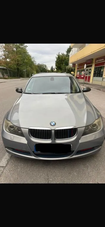 BMW 325