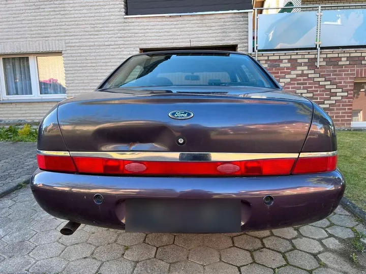 Ford Scorpio