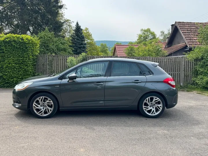 Citroën C4