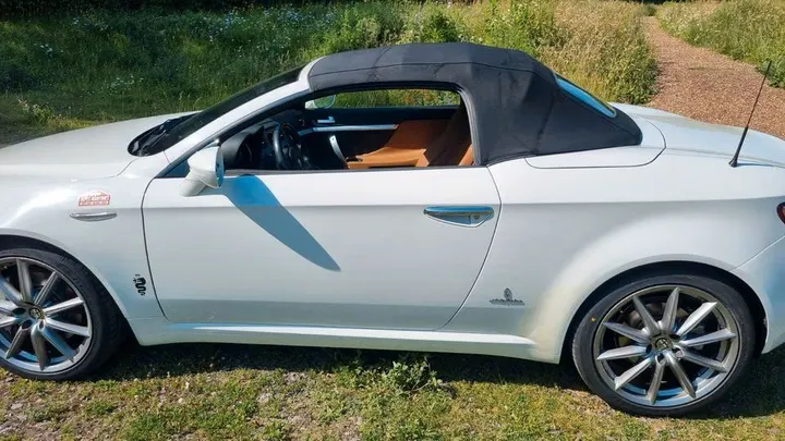 Alfa Romeo Spider